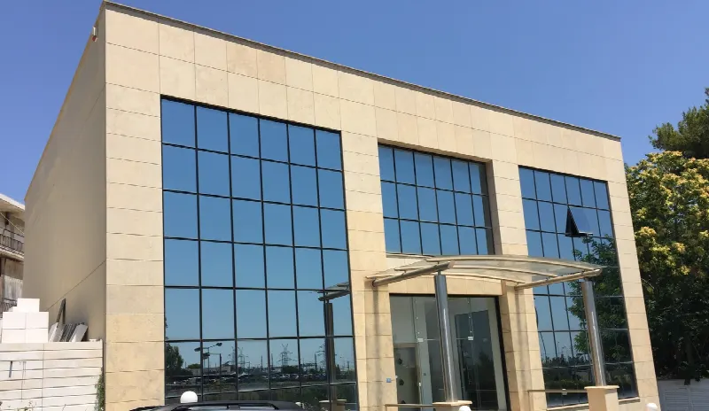 ΚΤΙΡΙΑ ΓΡΑΦΕΙΩΝ ΣΤΗΝ ΠΑΙΑΝΙΑ